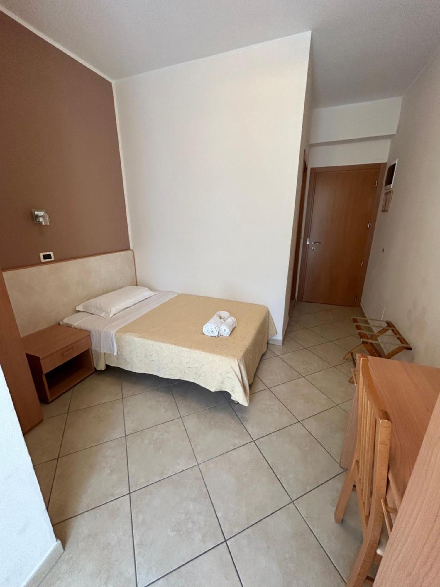 Hotel Favorita Cesenatico Εξωτερικό φωτογραφία