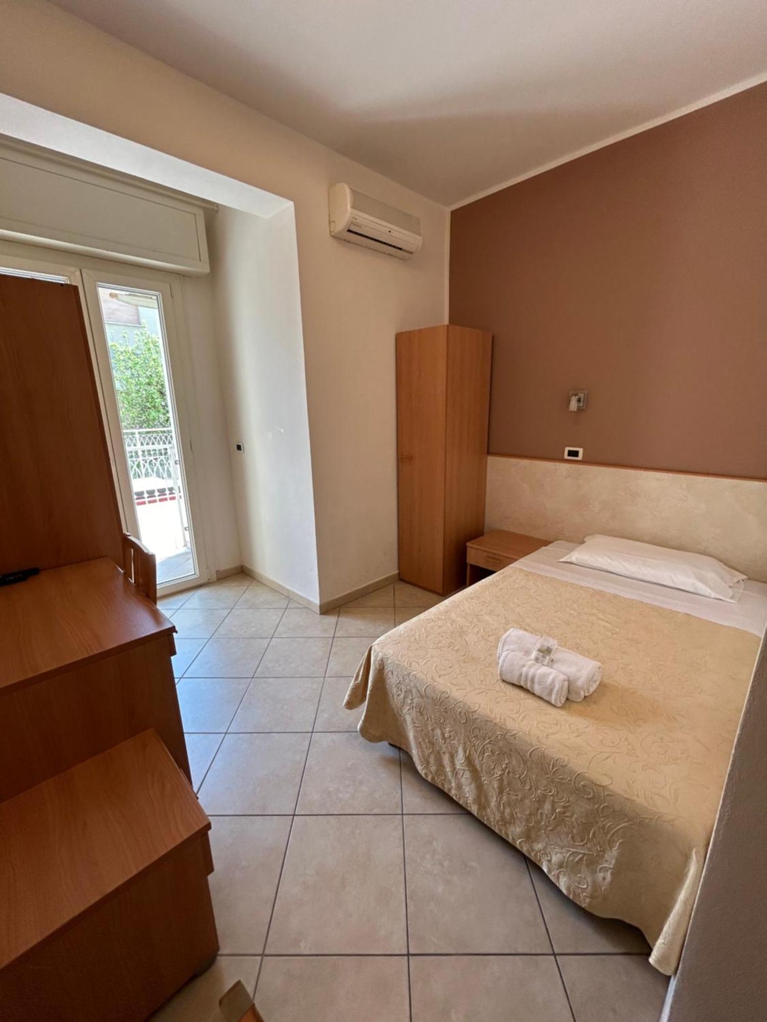 Hotel Favorita Cesenatico Εξωτερικό φωτογραφία