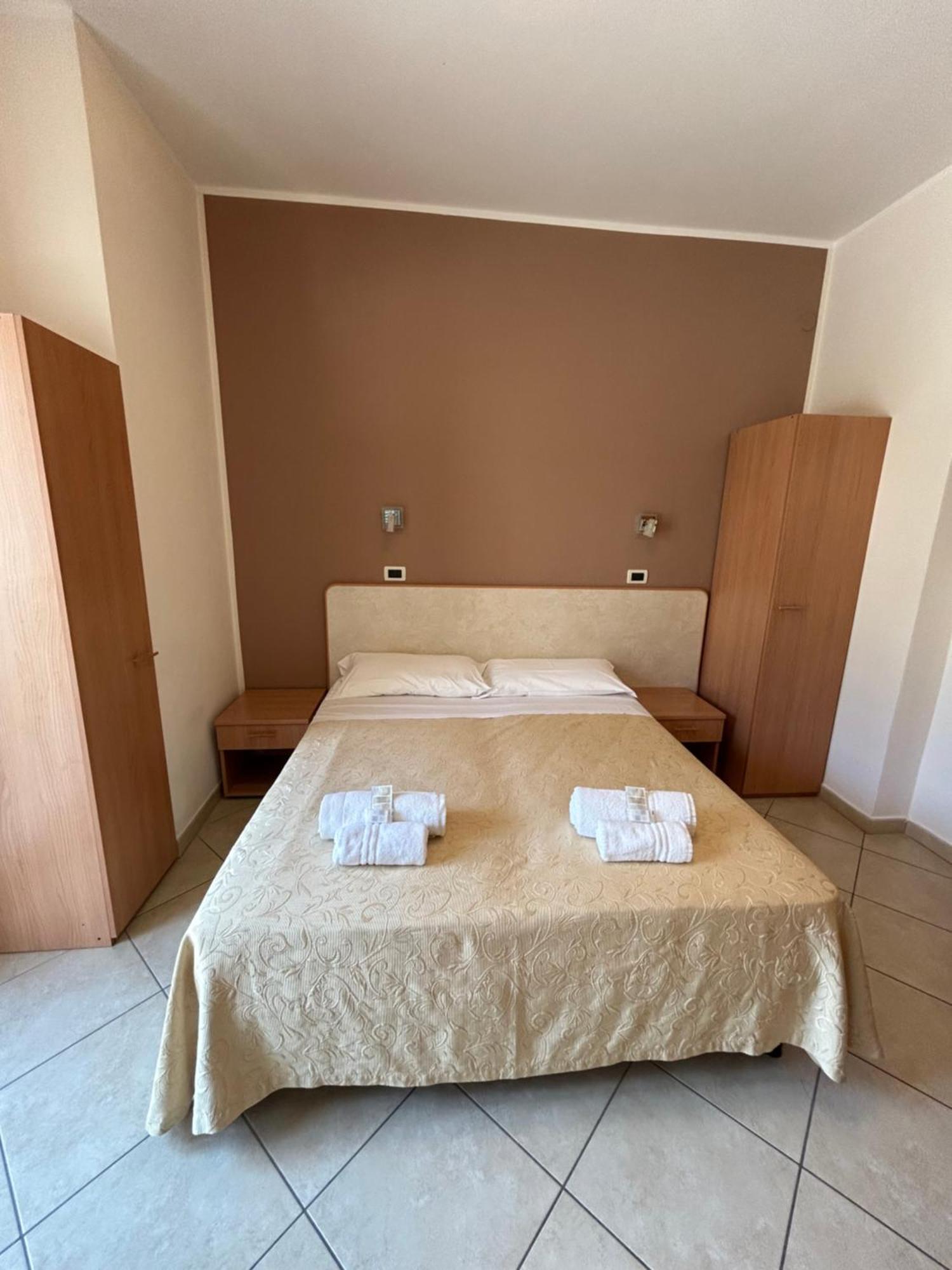 Hotel Favorita Cesenatico Εξωτερικό φωτογραφία
