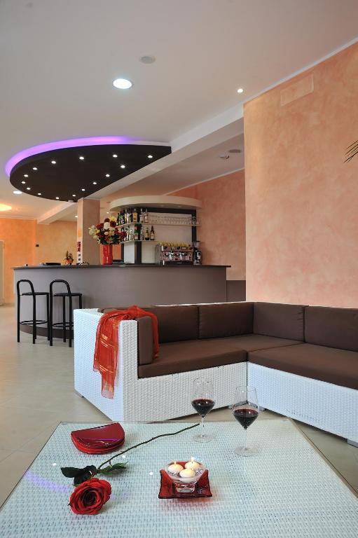 Hotel Favorita Cesenatico Εξωτερικό φωτογραφία