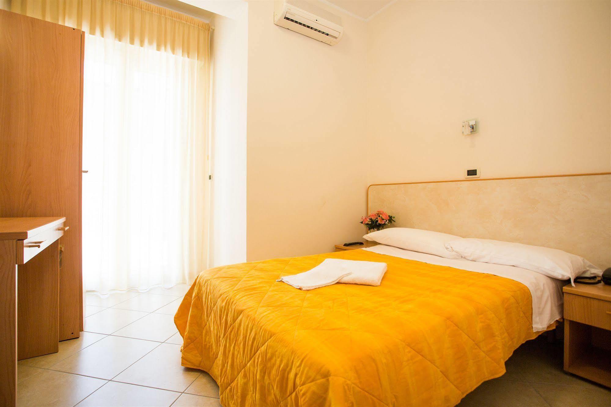 Hotel Favorita Cesenatico Εξωτερικό φωτογραφία