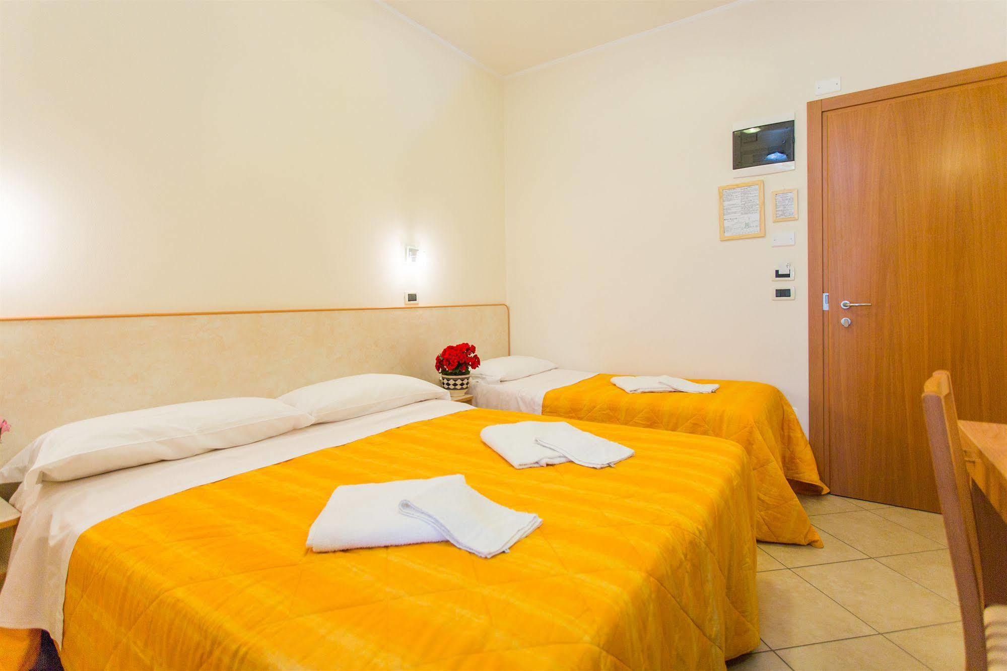 Hotel Favorita Cesenatico Εξωτερικό φωτογραφία